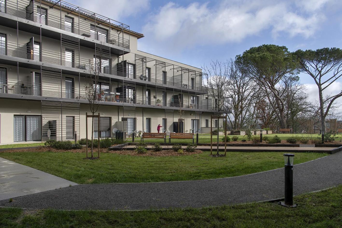 Domitys L'Amarante Aparthotel Καόρ Εξωτερικό φωτογραφία