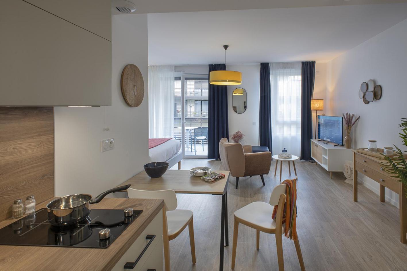 Domitys L'Amarante Aparthotel Καόρ Εξωτερικό φωτογραφία